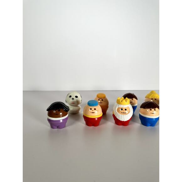 Vintage Weebles Lot of 11 Figures – King, Dog, Girl, Boy, Humpty Dumpty + More - Picture 2 of 5